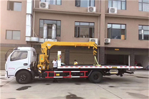 永川附近汽车轮胎更换